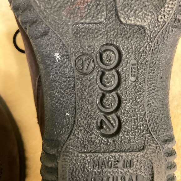 ✨HOST PICK✨ Ecco Soft walking shoes - Picture 9 of 11